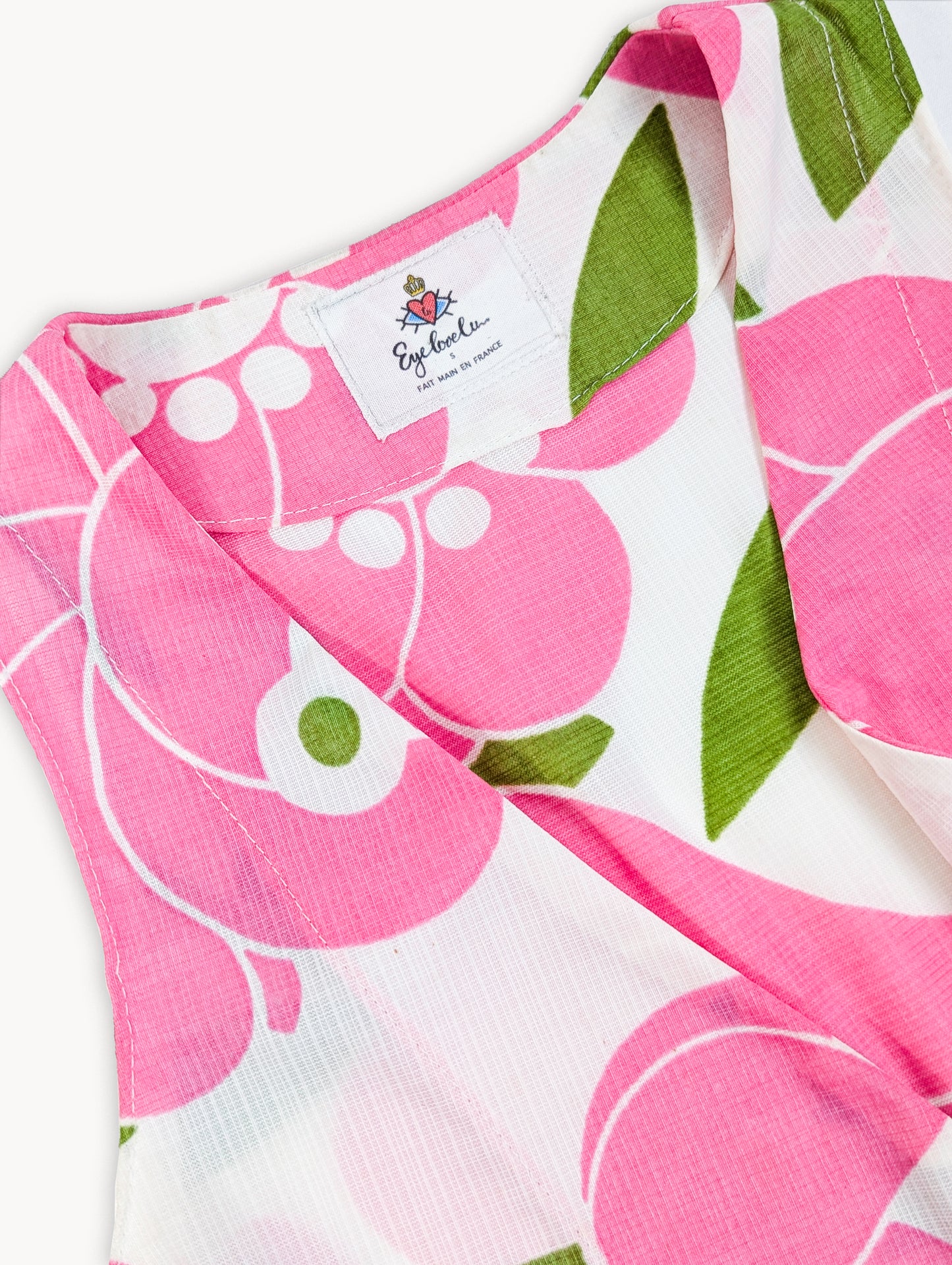 Débardeur court à nouer sur le devant, motif floral, style années 70, EyeLoveLu – Fabriqué à la main à partir de nappe recyclée