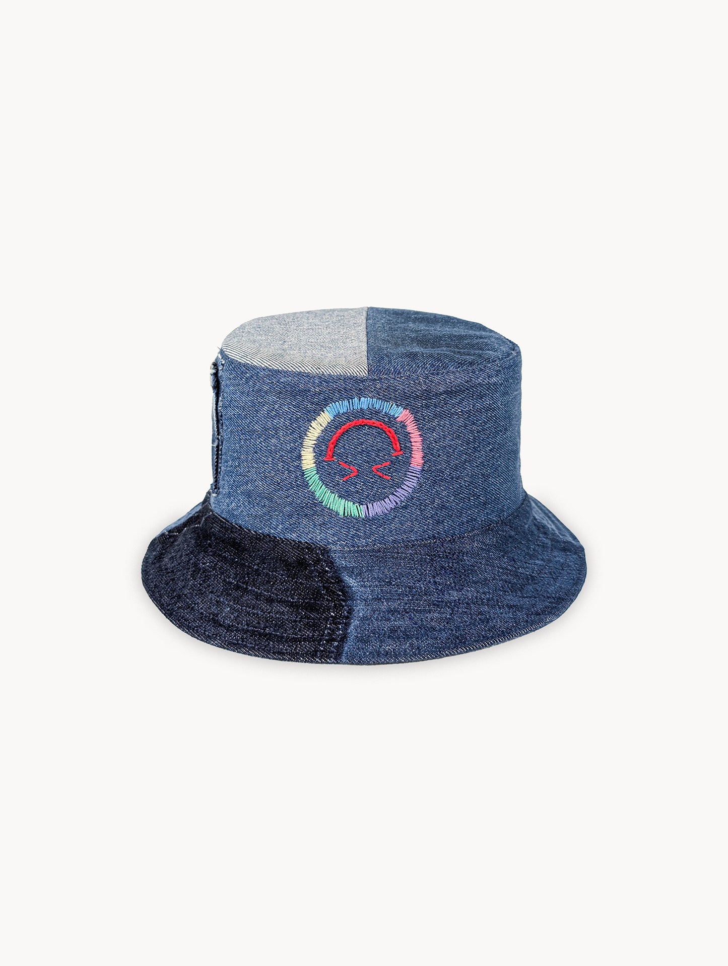 Chapeau bob réversible EyeLoveLu Smiley Face – Broderie main, denim recyclé