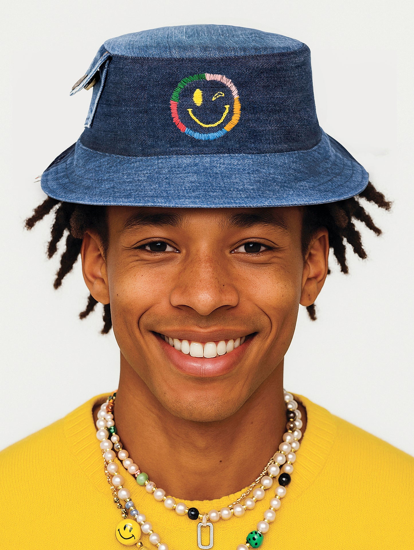 Chapeau bob réversible EyeLoveLu Smiley Face – Broderie main, denim recyclé