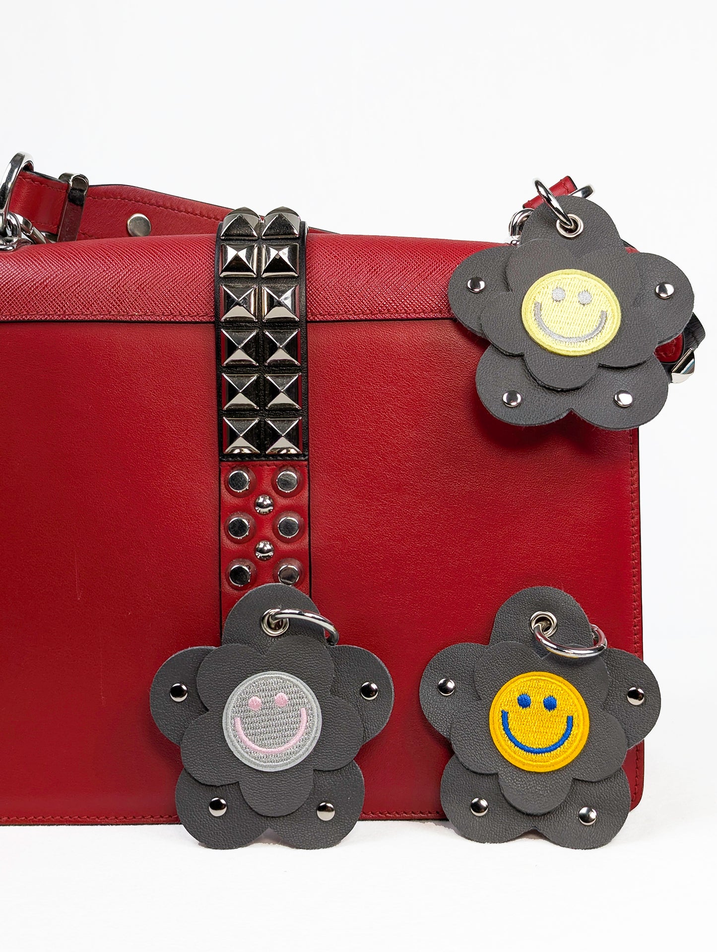 EyeLoveLu Handmade Smiley Flower Bag Charm / Key Ring - Upcycled Fabric